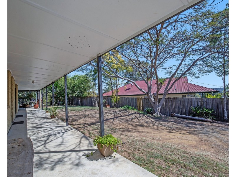 7 Willow Road West, Redbank Plains QLD 4301