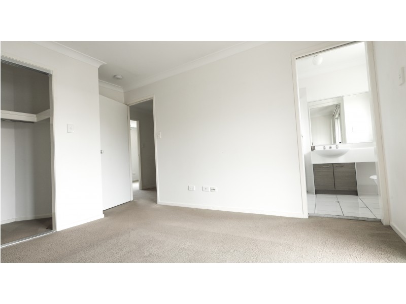 27/65 Demeio Road, Berrinba QLD 4117