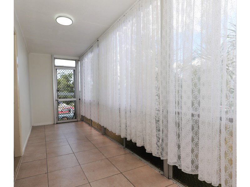 34 Maple Street, Kingston QLD 4114