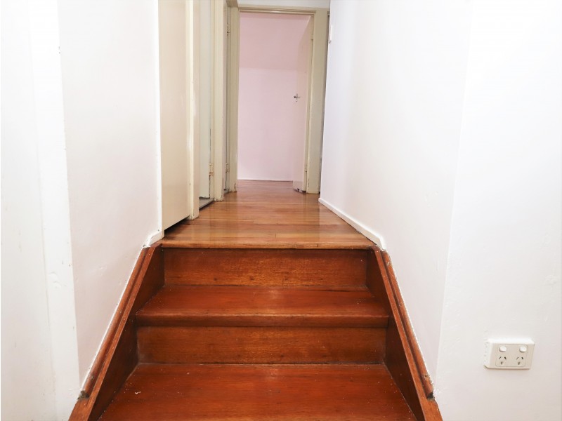 34 Maple Street, Kingston QLD 4114