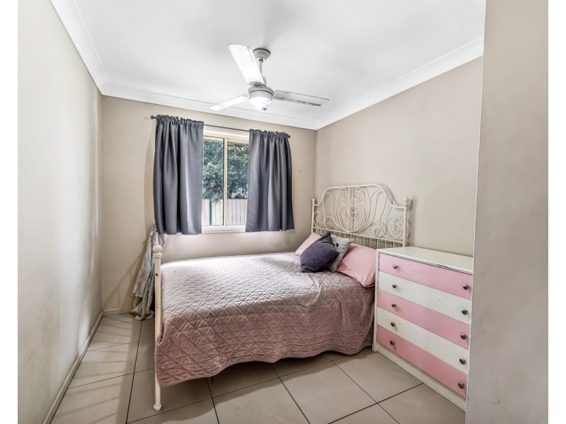 19 Cavillon Street, Crestmead QLD 4132