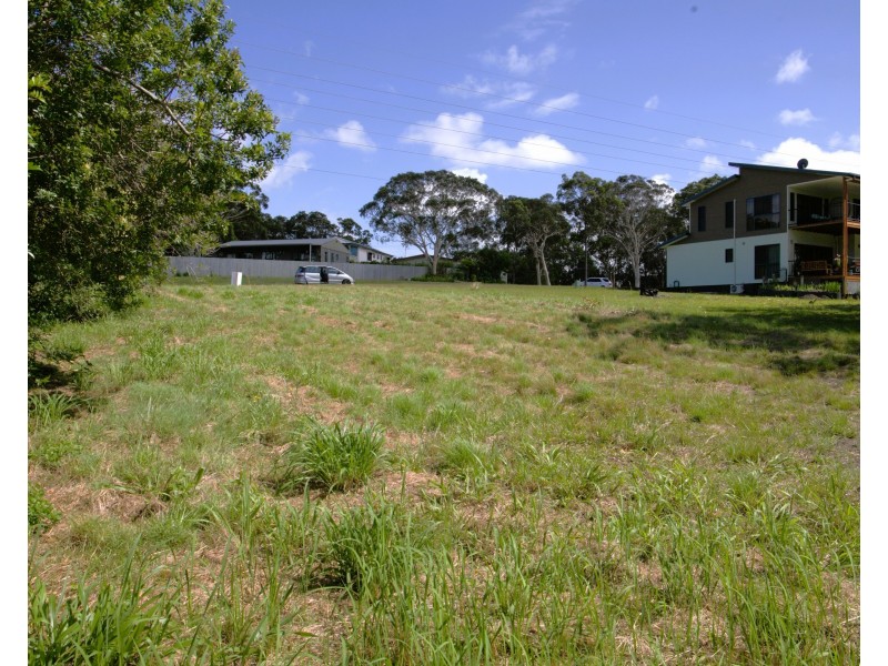 10 James Street, Russell Island QLD 4184