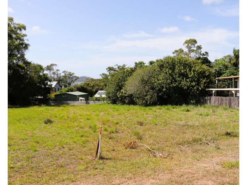 10 James Street, Russell Island QLD 4184