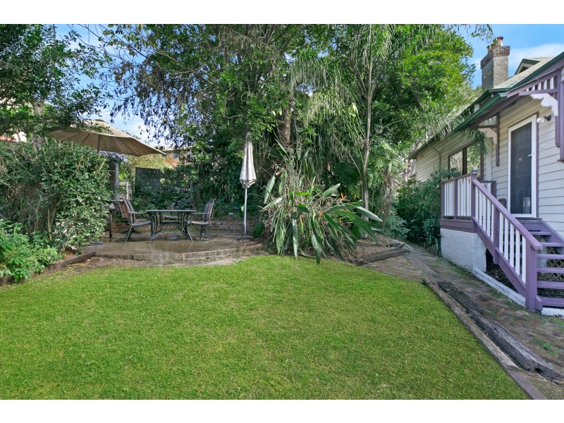 27 Station Street, Dundas NSW 2117