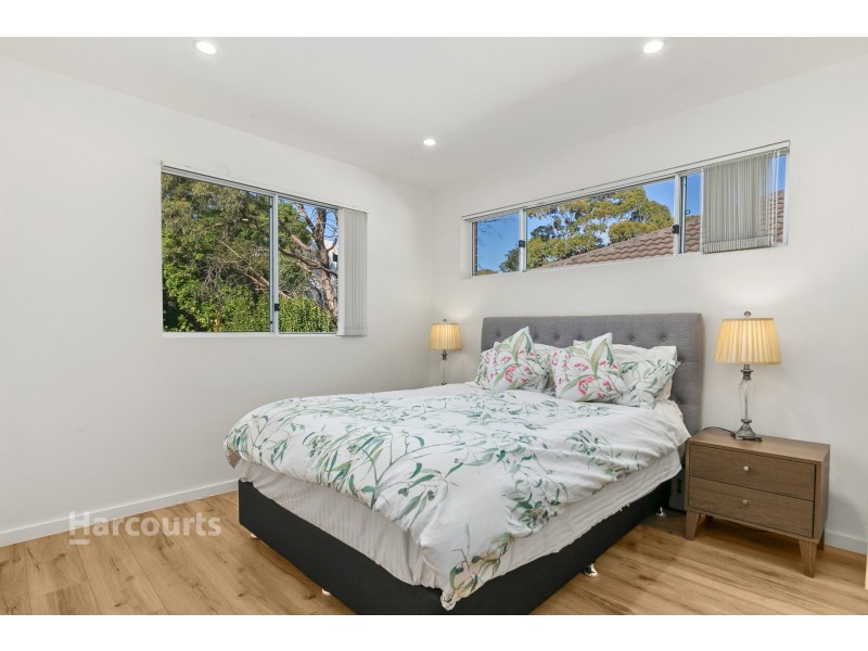 27 Broadoaks Street, Ermington NSW 2115