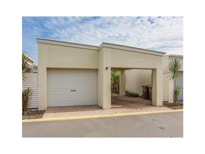 19 Daintree Park Way, Fitzgibbon QLD 4018