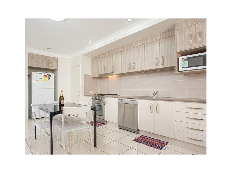 19 Daintree Park Way, Fitzgibbon QLD 4018