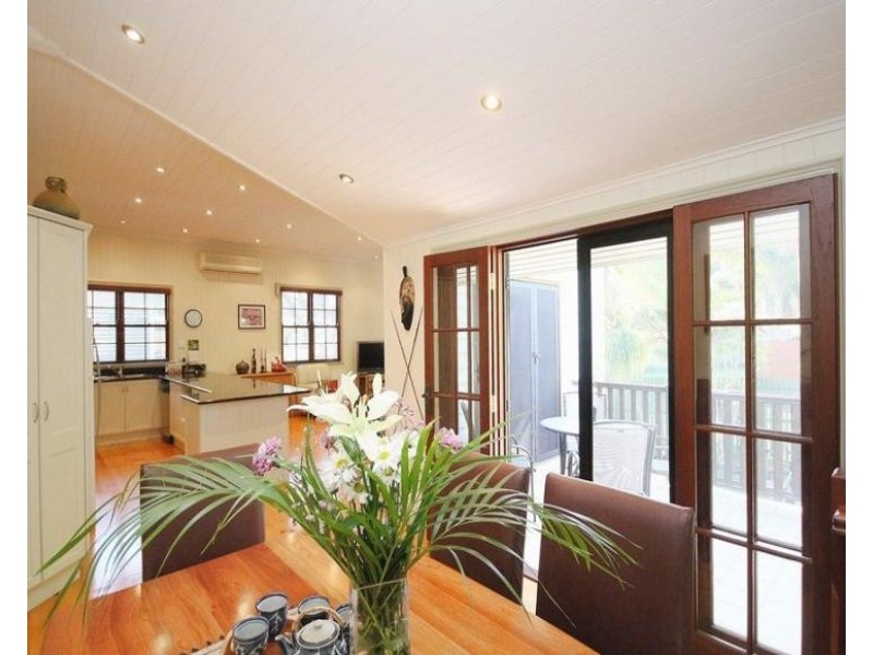 26 Oxford Place, Shorncliffe QLD 4017