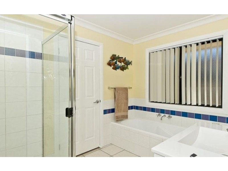 24 Mell Street, Bracken Ridge QLD 4017