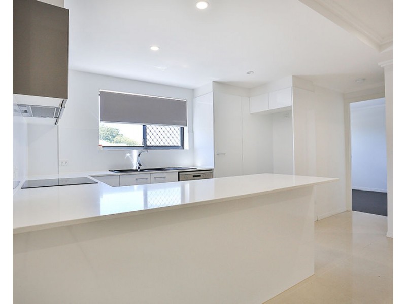 8/11 Collins Street, Nundah QLD 4012