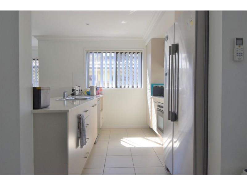 9 Lauren Circuit, Brighton QLD 4017