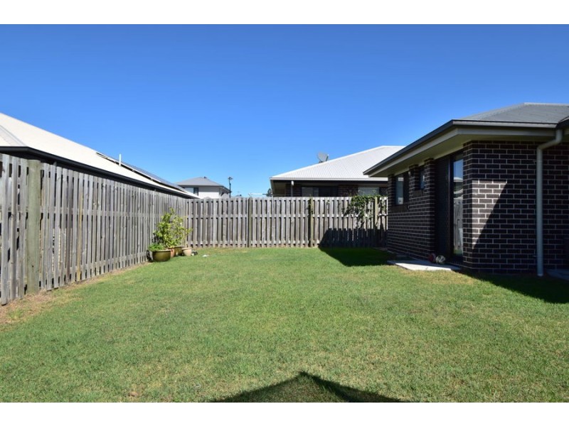 9 Lauren Circuit, Brighton QLD 4017