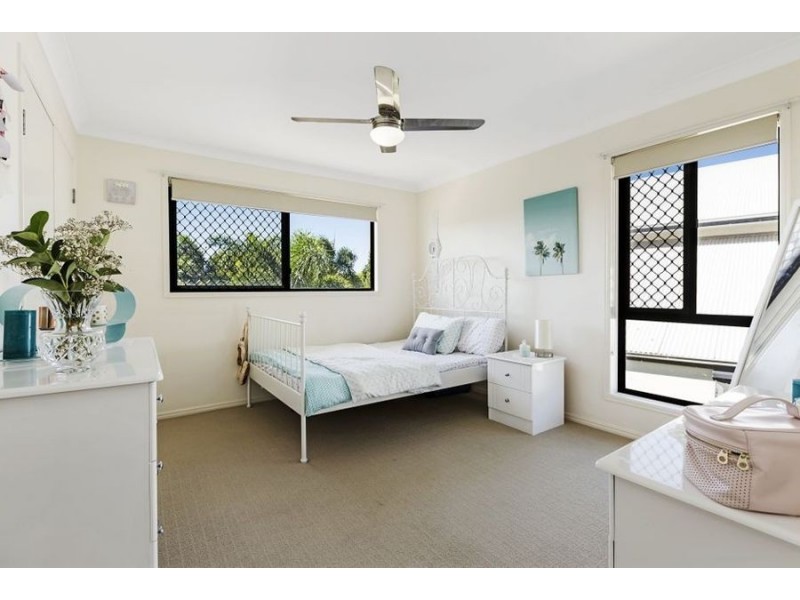 8 Parry Street, North Lakes QLD 4509