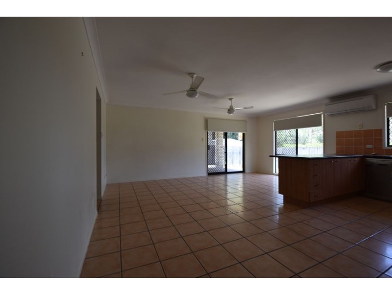 8 Nicole Street, Bracken Ridge QLD 4017