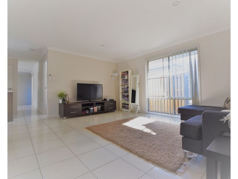 71 Tasman Blvd, Fitzgibbon QLD 4018