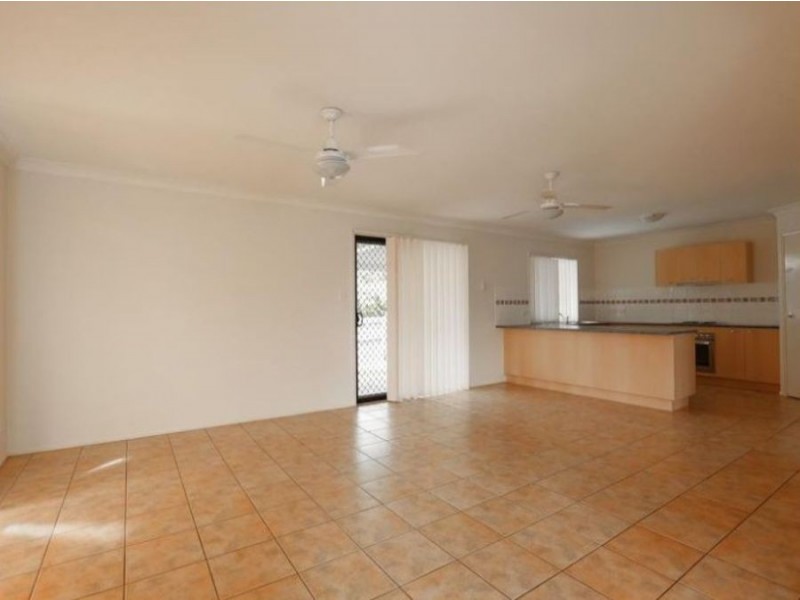 4 Flynn Place, Aspley QLD 4034