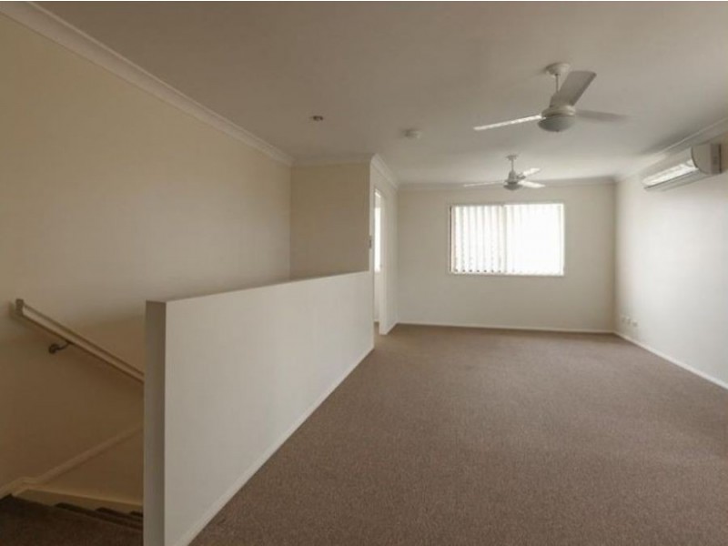 4 Flynn Place, Aspley QLD 4034