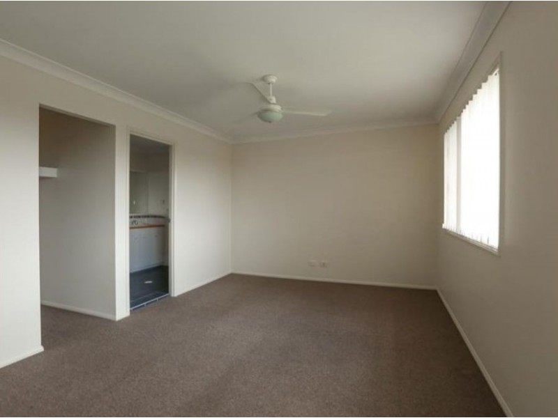 4 Flynn Place, Aspley QLD 4034