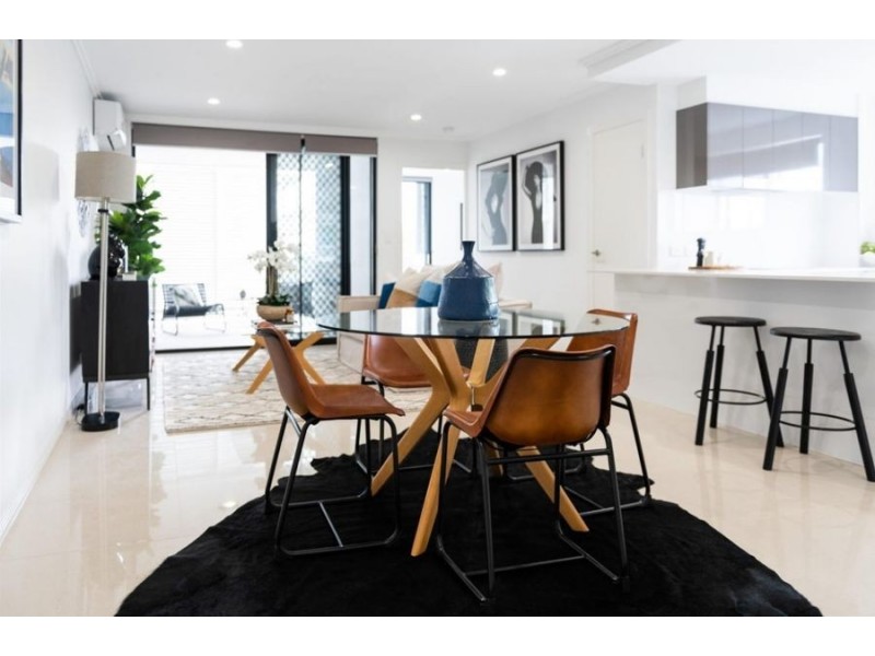 8/11 Collins Street, Nundah QLD 4012