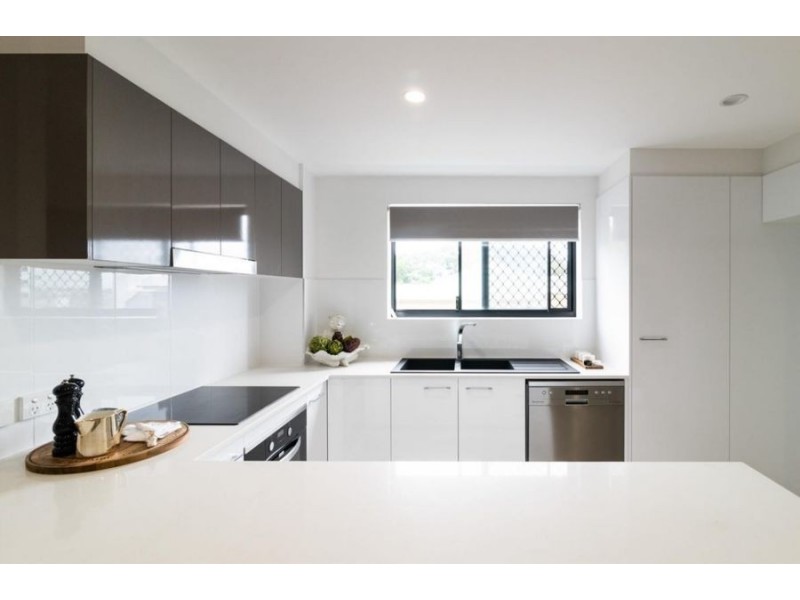 8/11 Collins Street, Nundah QLD 4012