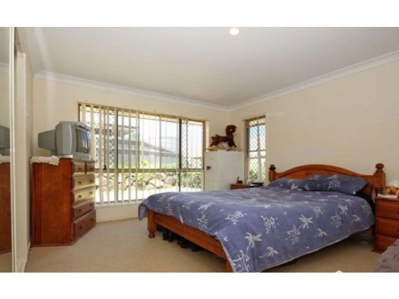 4 Tenzing Court, Warner QLD 4500