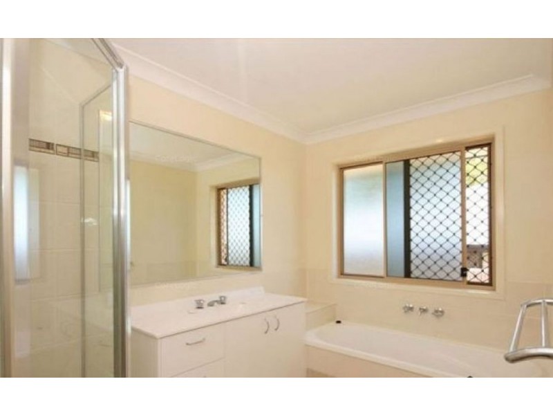 4 Tenzing Court, Warner QLD 4500