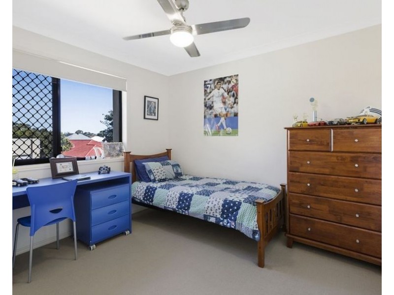 8 Parry Street, North Lakes QLD 4509