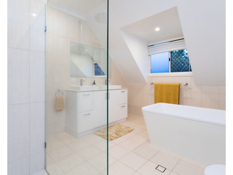 29 Adams Road, Cashmere QLD 4500