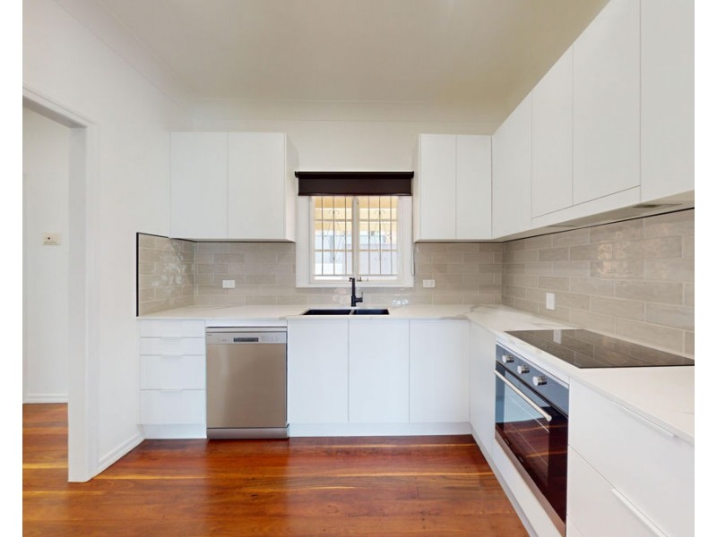 23 Hubbard St, Wavell Heights QLD 4012