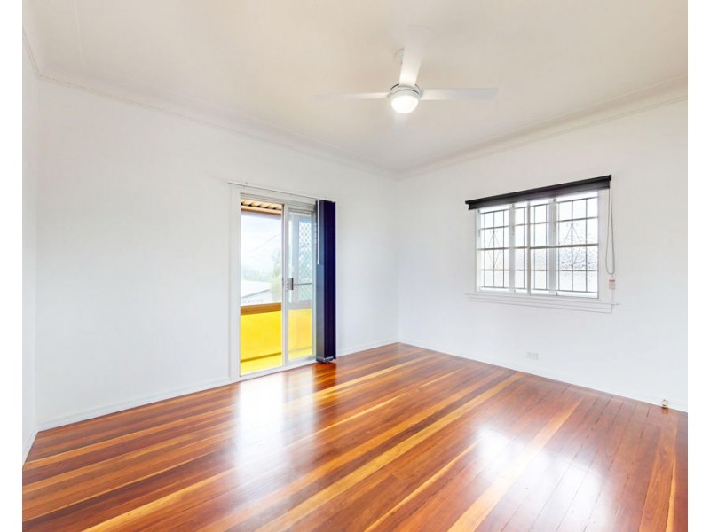 23 Hubbard St, Wavell Heights QLD 4012