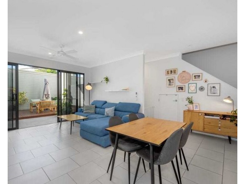 20/18 Foreshore Street,, Coomera QLD 4209