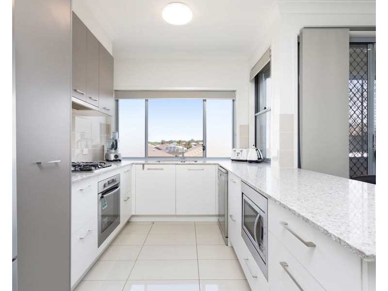 8/468 Roghan Road, Fitzgibbon QLD 4018