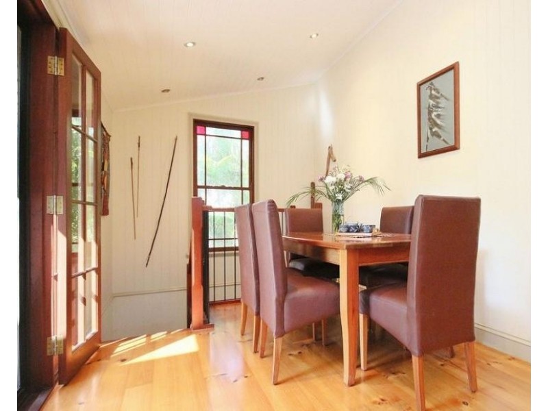 26 Oxford Place, Shorncliffe QLD 4017