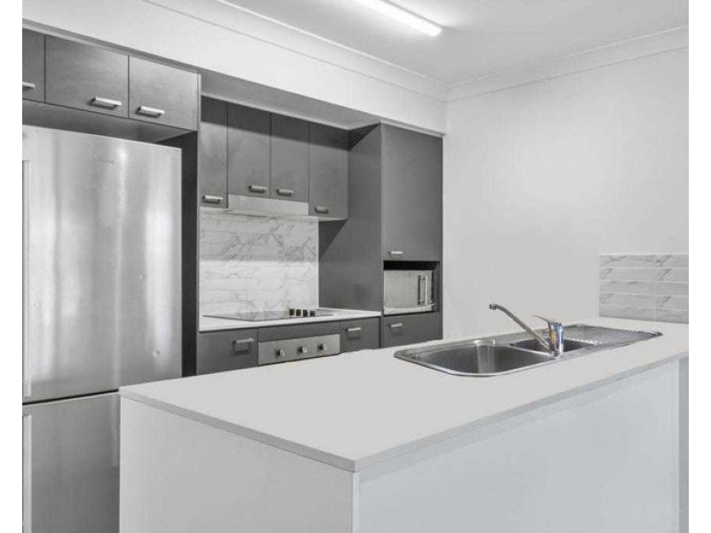 24/8 Casey Street, Caboolture South QLD 4510