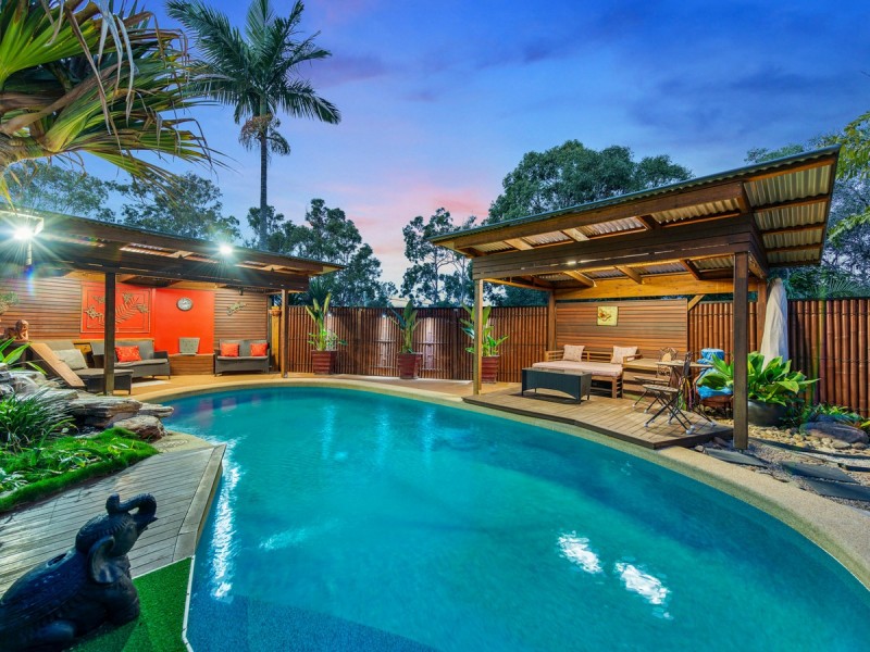 1 Carinya Court, Pimpama QLD 4209