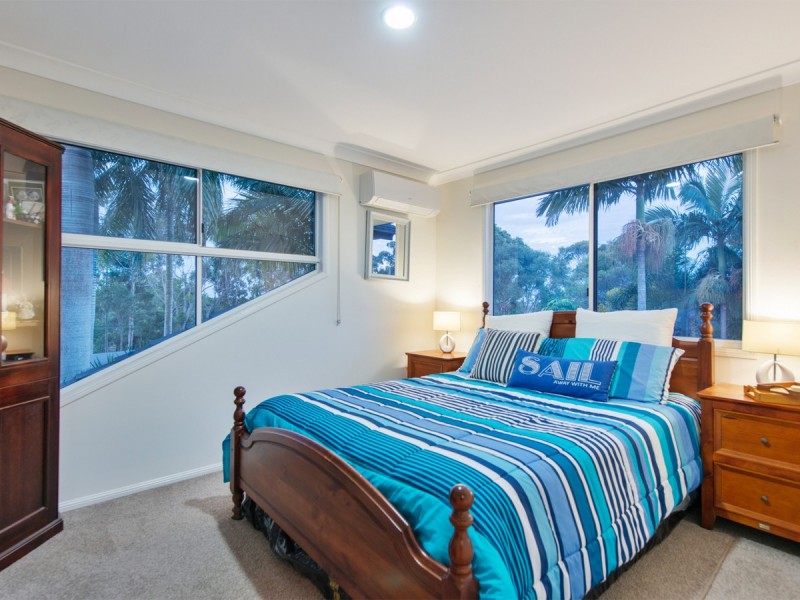 1 Carinya Court, Pimpama QLD 4209