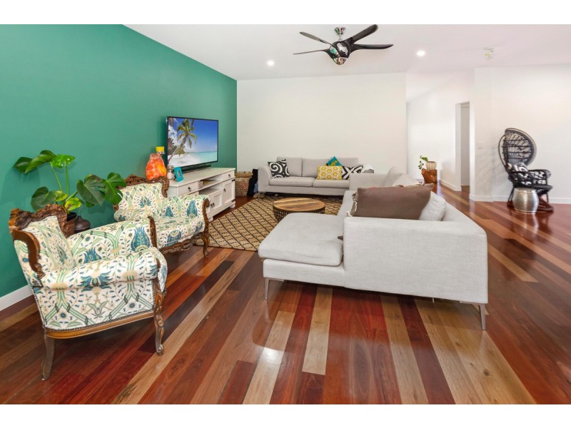 17 Willie Wagtail Crescent, Upper Coomera QLD 4209