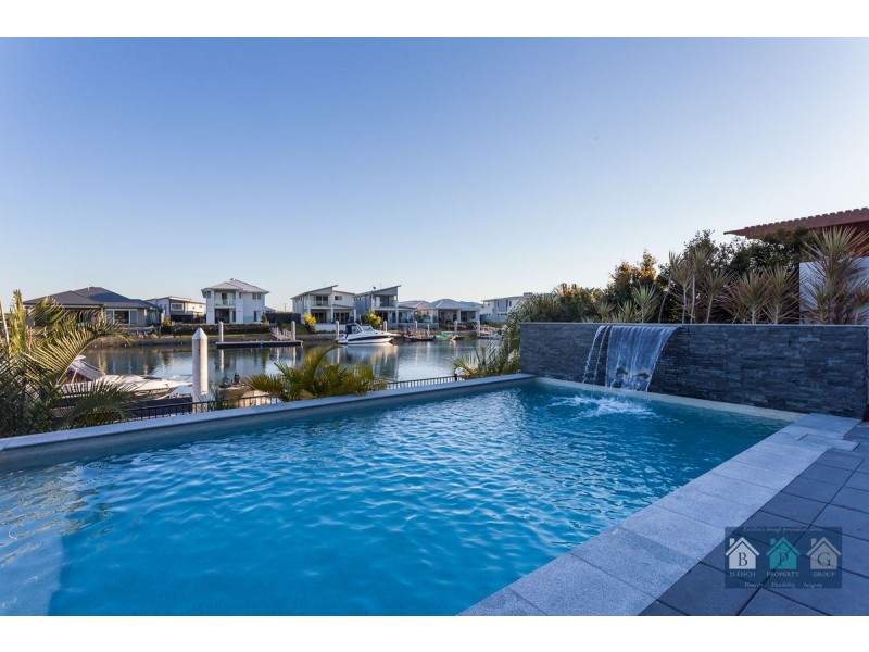 8 Sundown Place, Jacobs Well QLD 4208