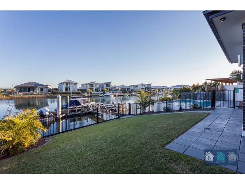 8 Sundown Place, Jacobs Well QLD 4208