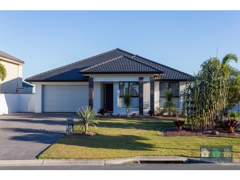 8 Sundown Place, Jacobs Well QLD 4208