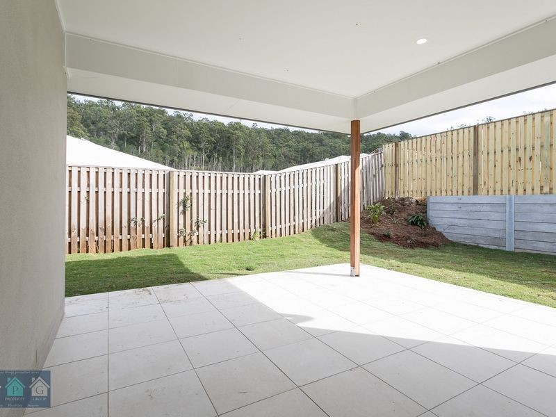 15 Dianella Crescent, Maudsland QLD 4210