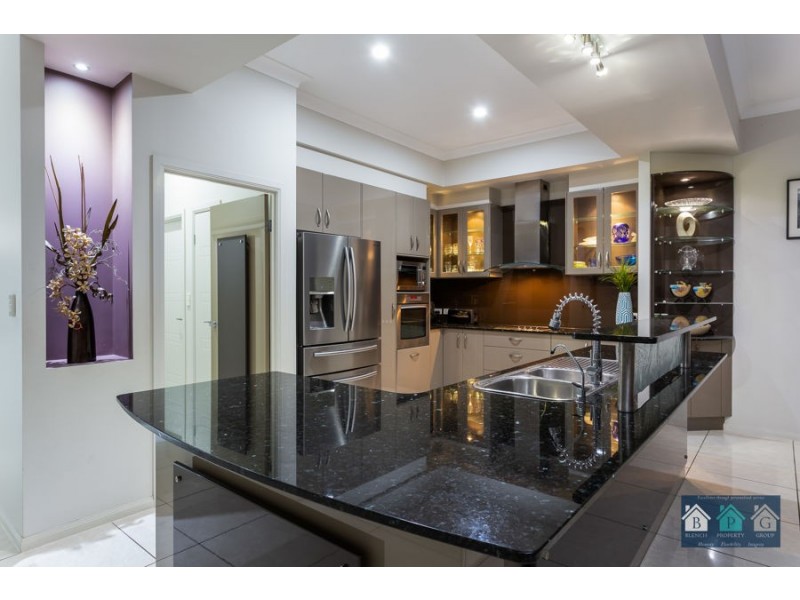 7 Windward Place, Jacobs Well QLD 4208
