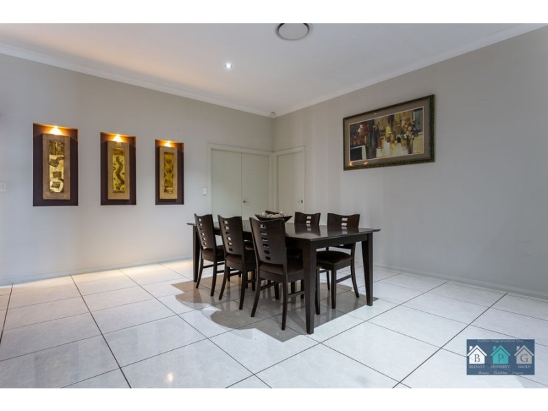 7 Windward Place, Jacobs Well QLD 4208