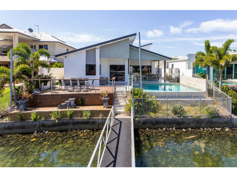7 Windward Place, Jacobs Well QLD 4208