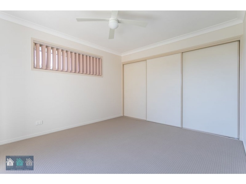 19 Tee Trees Boulevard, Arundel QLD 4214