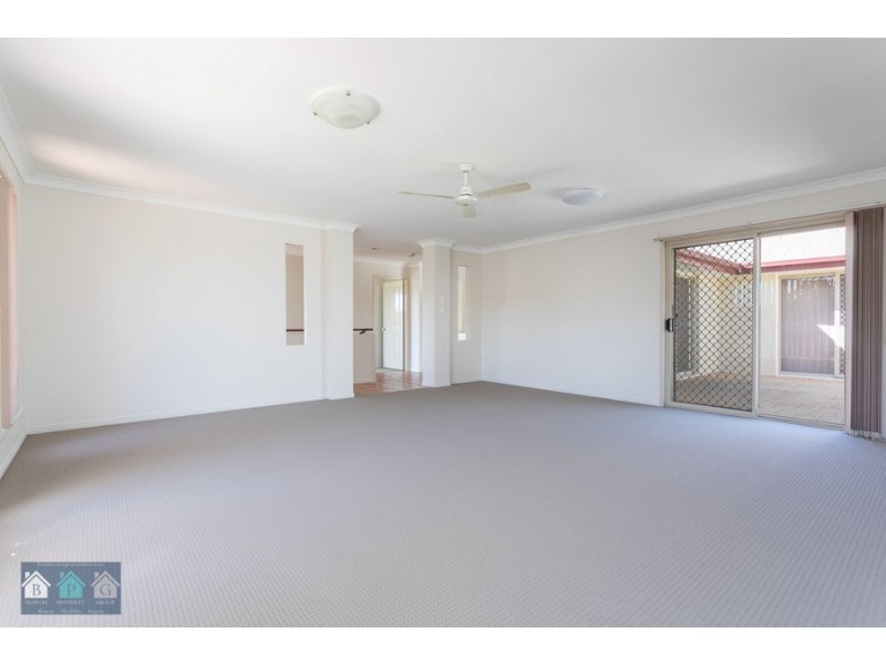19 Tee Trees Boulevard, Arundel QLD 4214