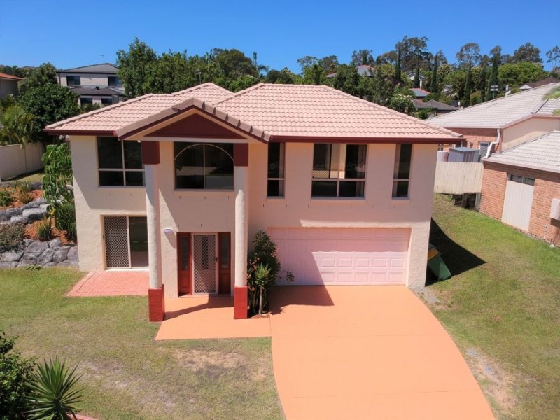 19 Tee Trees Boulevard, Arundel QLD 4214