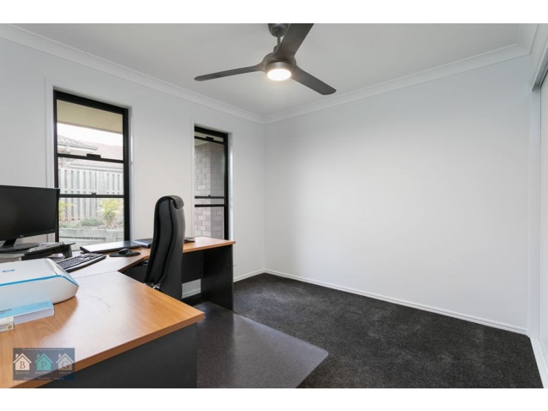 26 Paris Parade, Ormeau QLD 4208