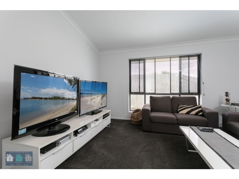 26 Paris Parade, Ormeau QLD 4208