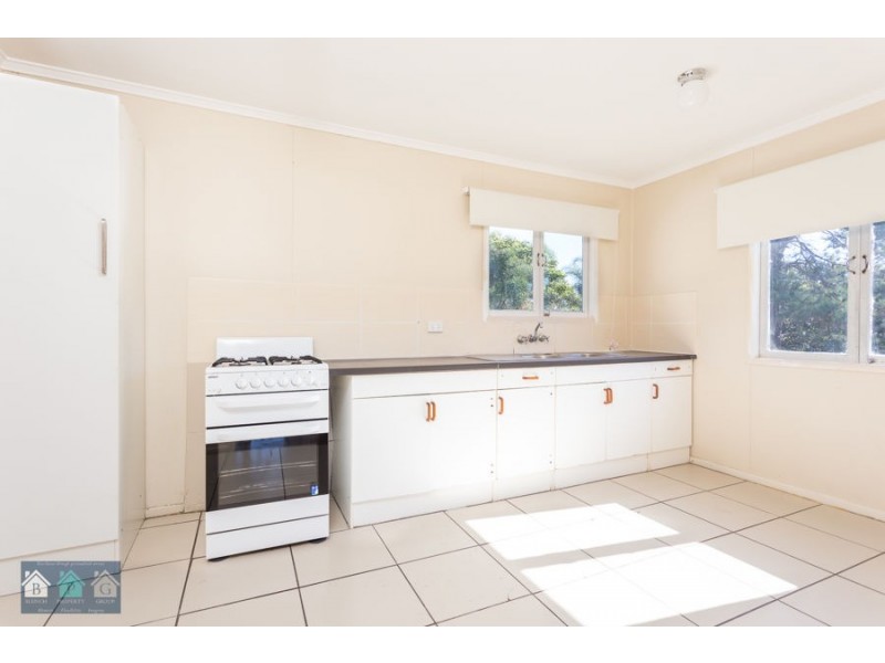 177 Jacaranda Avenue, Kingston QLD 4114